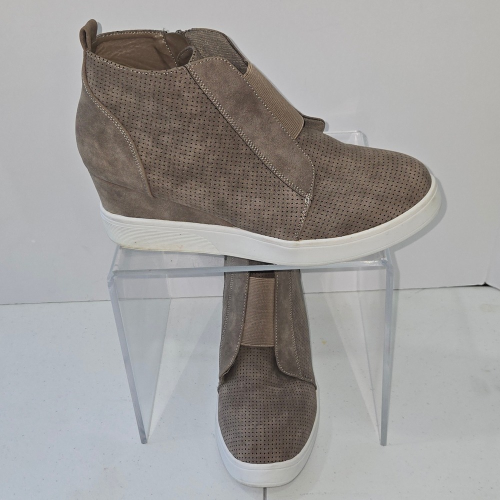 Journee Collection Taupe Perforated Wedge Sneakers 10 Slip On Platform Bootie